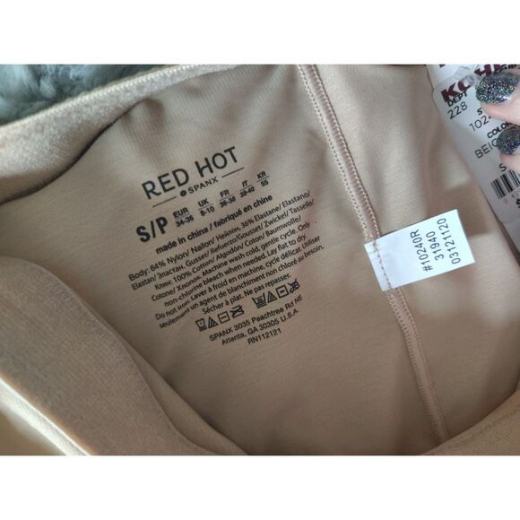 NWT Red Hot Label by SPANX Firm Control High-Waist Mid-Thigh Shaper Size Small - Picture 4 of 5